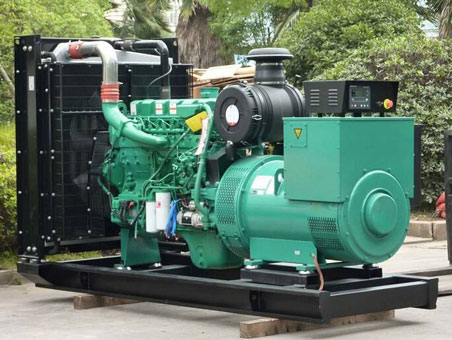 汕头710kw康明斯柴油发电机组